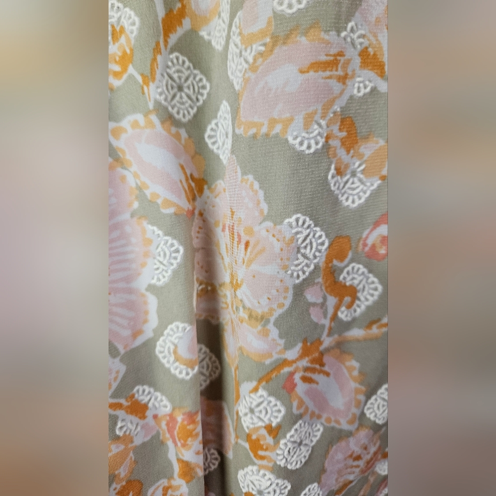 Ruby Rd Floral Top - Picture 9 of 9